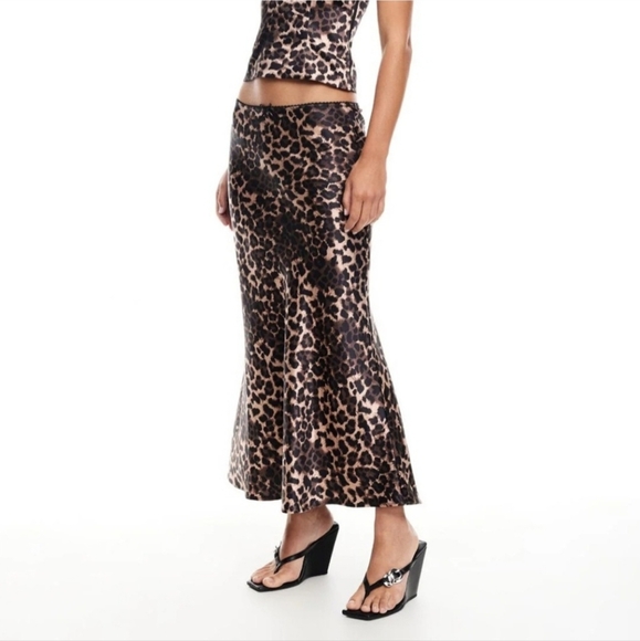 Dainty Hooligan Leopard Animal Print Maxi Skirt Flowy Bottom - Picture 1 of 7